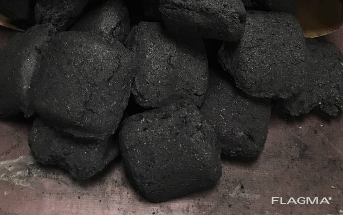 Briketa na drevené uhlie, FSC | Charcoal briquette FSC