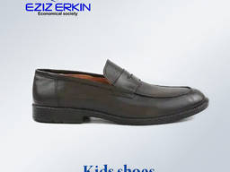 Kids shoes for boys